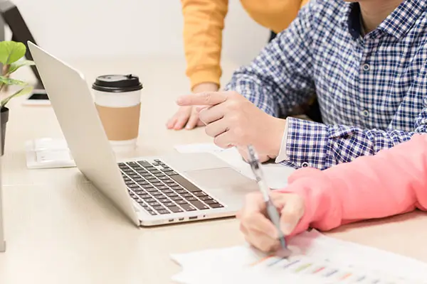 为什么电脑更新很久