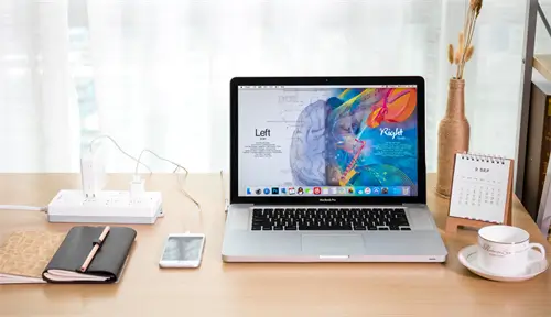 电脑为什么自己打符号