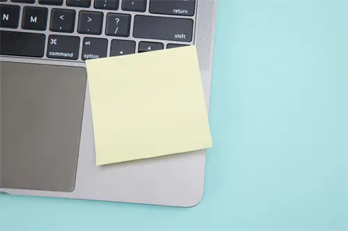 电脑卡机按什么键关机