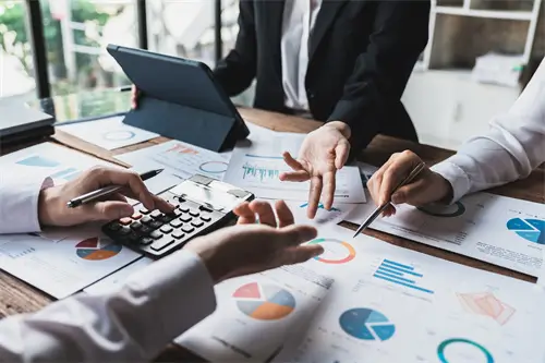 电脑没电了有什么特征